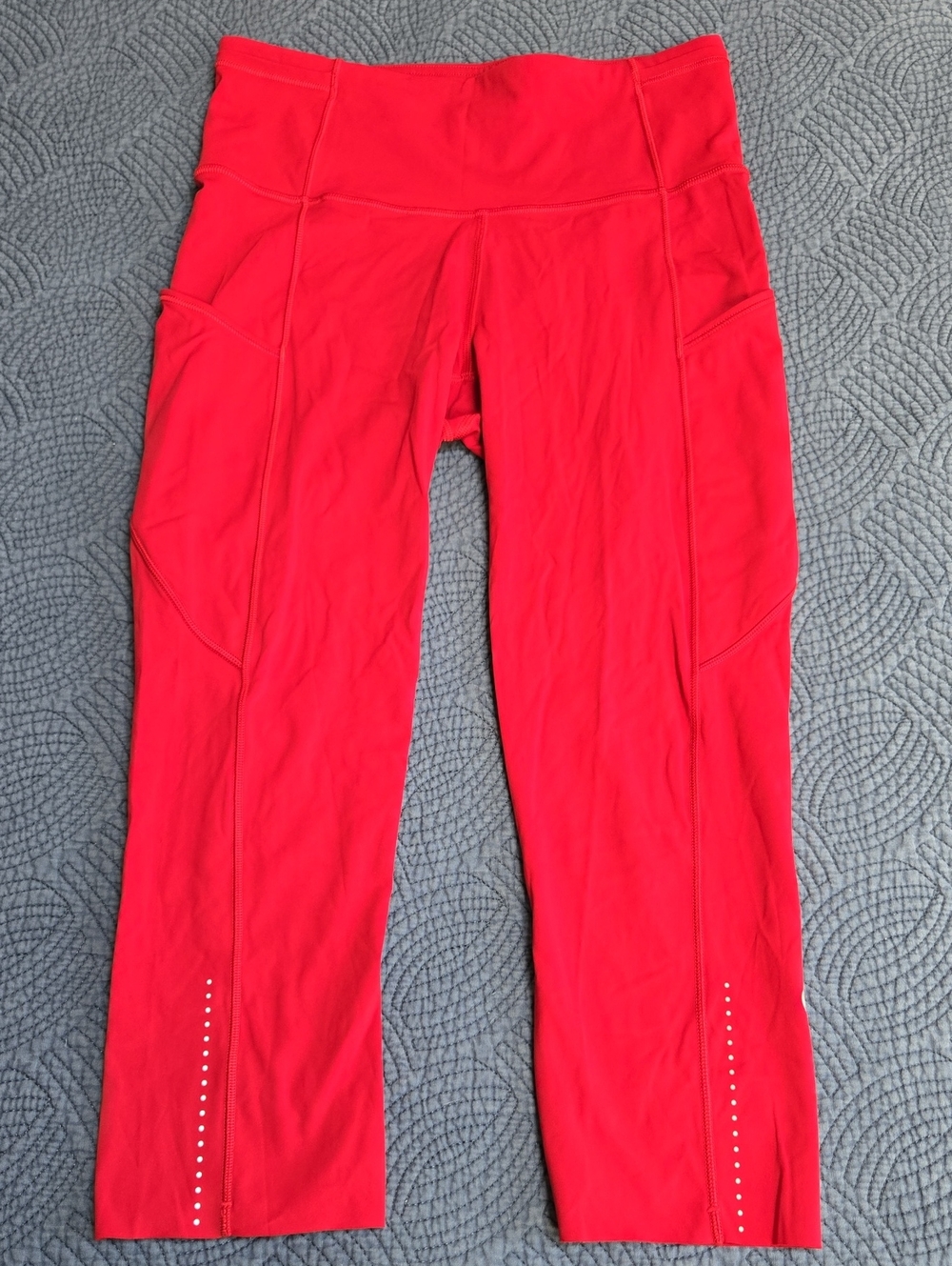 Lululemon 20" Crop Leggings Size 6 Red 5 Pocket Reflective High Rise